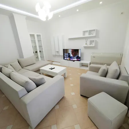 Veranda Center Apartment Tirana Exterior photo