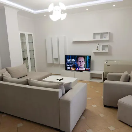 Veranda Center Apartment Tirana Exterior photo