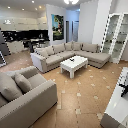 Veranda Center Apartment Tirana Exterior photo